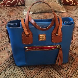 Dooney & Bourke purse
